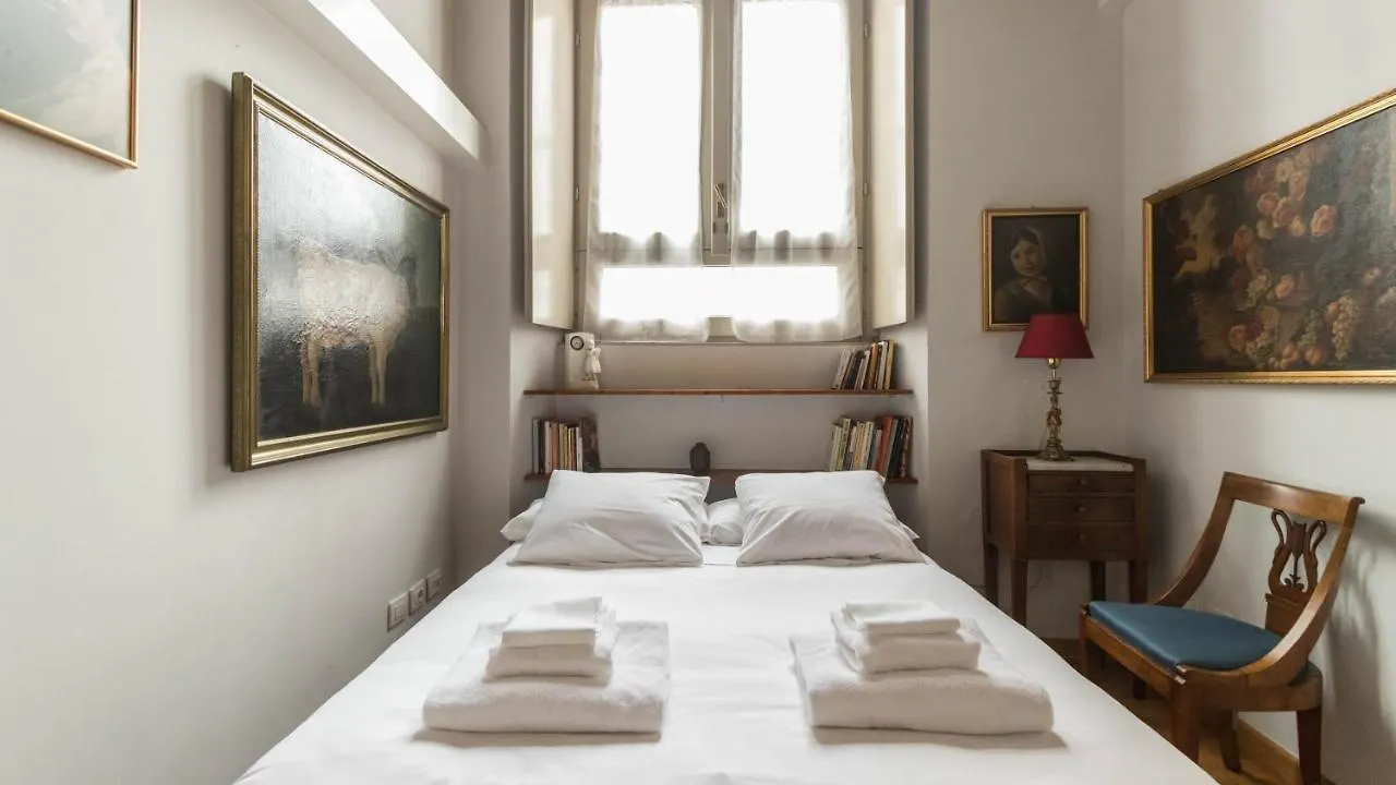 Appartamento Italianway - Santa Maria Fulcorina 11 Milano Italia