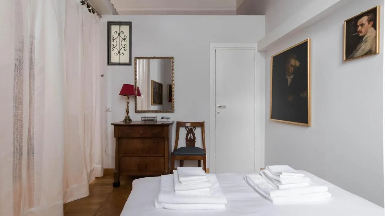Italianway - Santa Maria Fulcorina 11 Apartment Milan